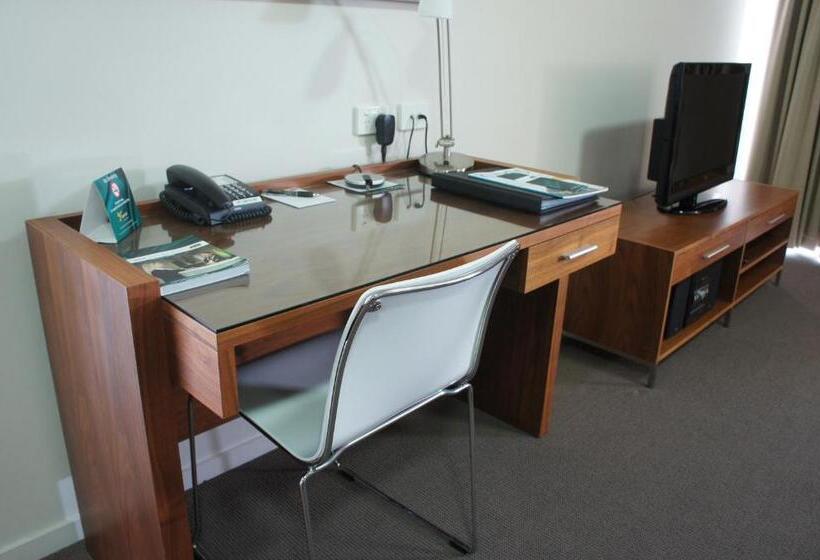 هتل Quest Chermside