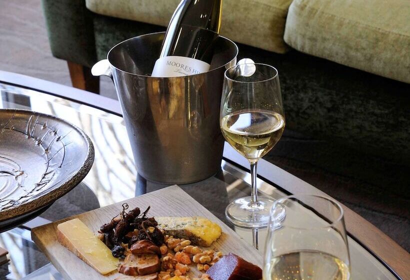 هتل The Sebel Launceston