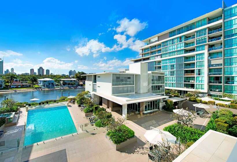 هتل Ultiqa Freshwater Point Resort