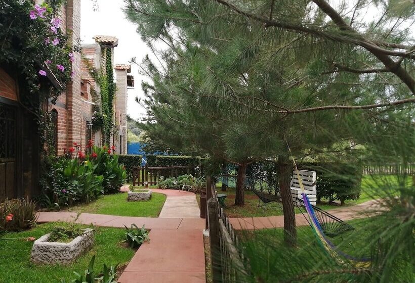 فندق Cabañas Azul Tequilana