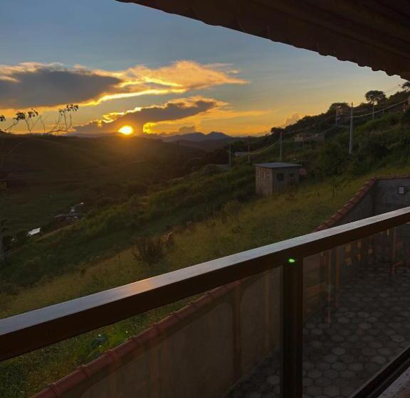 ホテル Pousada Montanhas Das Gerais