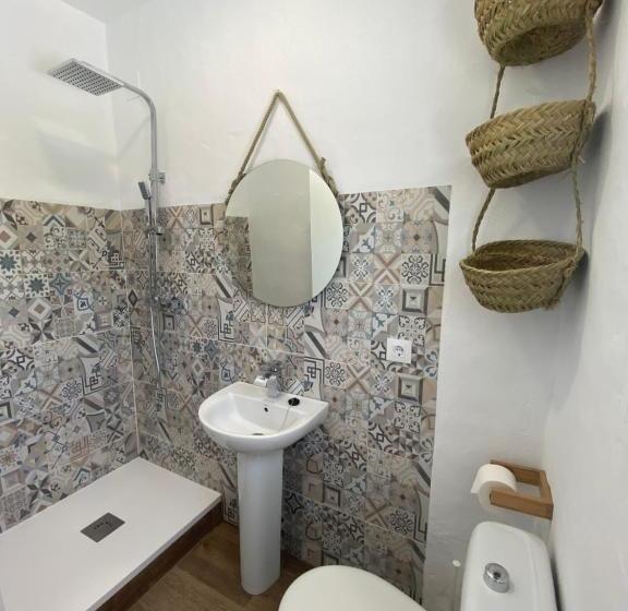 פנסיון Alma Zahora