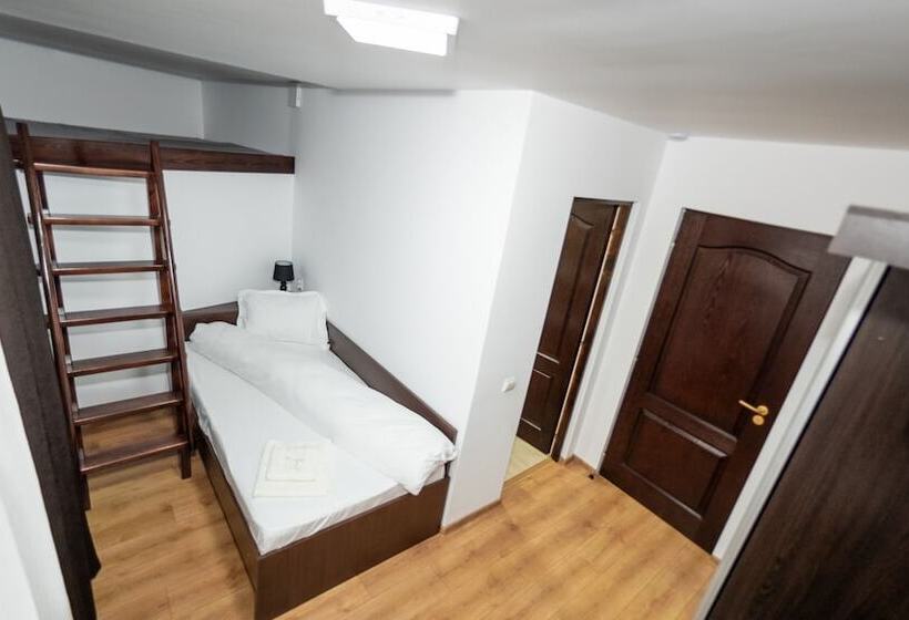 پانسیون Casa Câmpulungeană