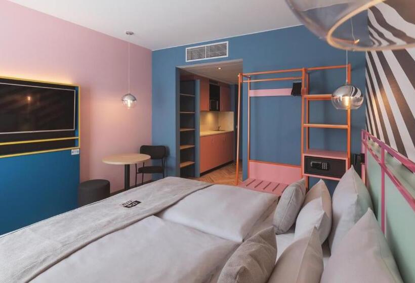 The Niu Belt   Apartments