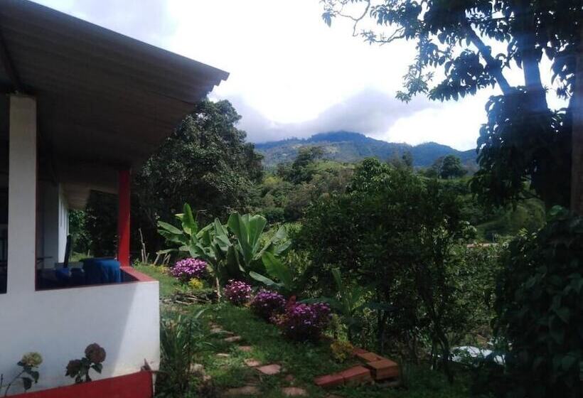 مبيت وإفطار Finca Umnisa   Choachi