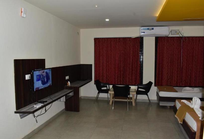 酒店 Dharwad Residency