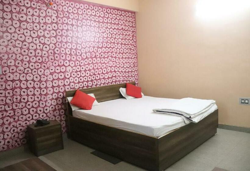 ホテル Party Zone By Wb Inn, Hajipur,bihar