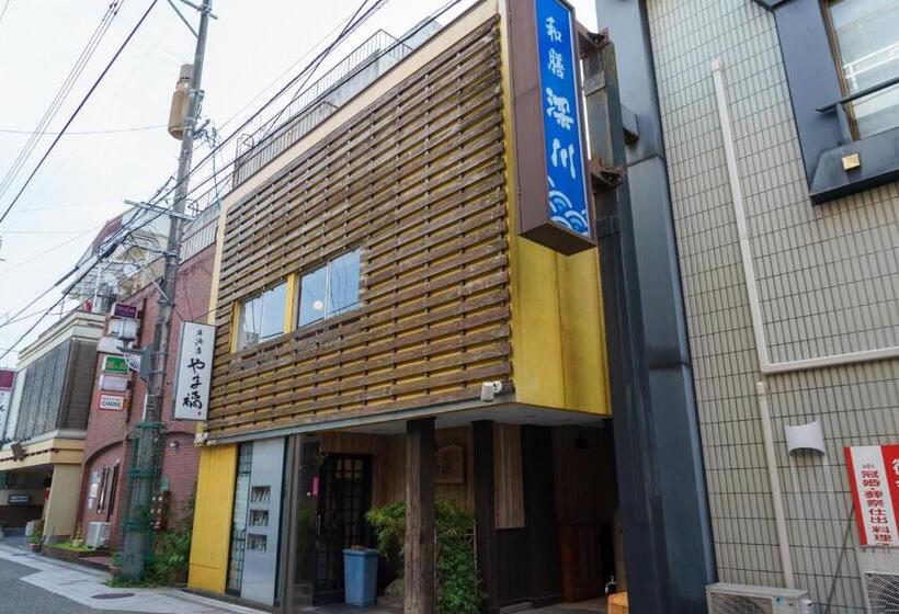 Hostel ゲストハウス さんかくワサビ Guest House Sankaku Wasabi