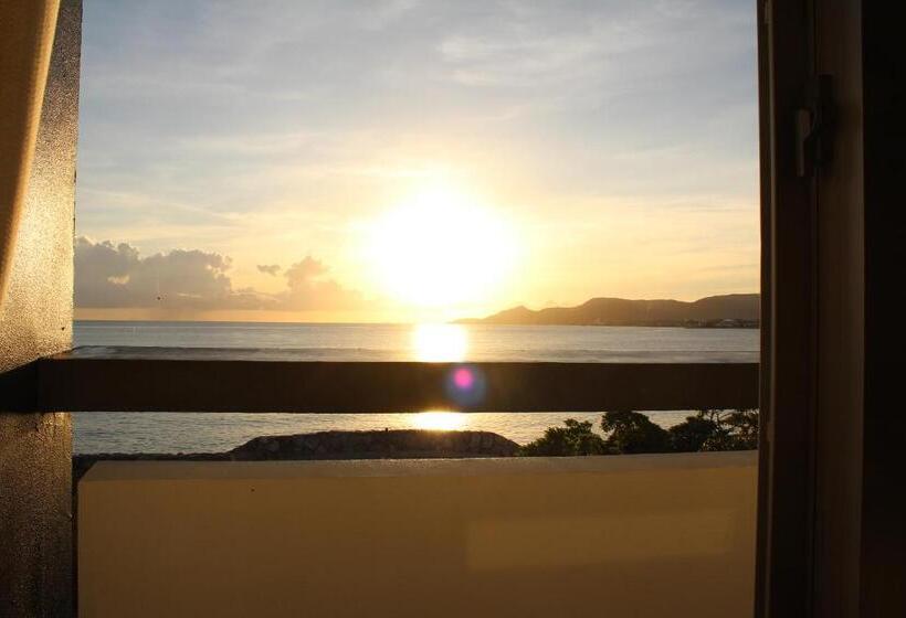 فندق صغير Gate Inn Nago