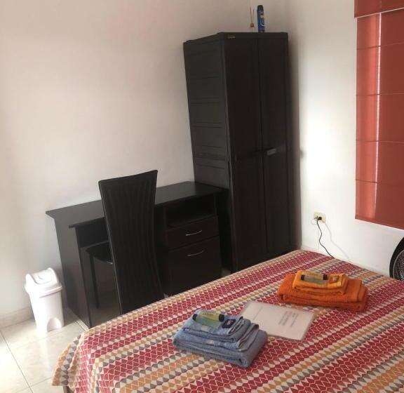 تختخواب و صبحانه La Morocha Hospedaje & Relax Campestre