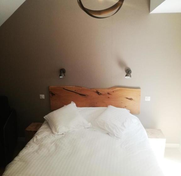 ホテル Logis Auberge De Pont Calleck