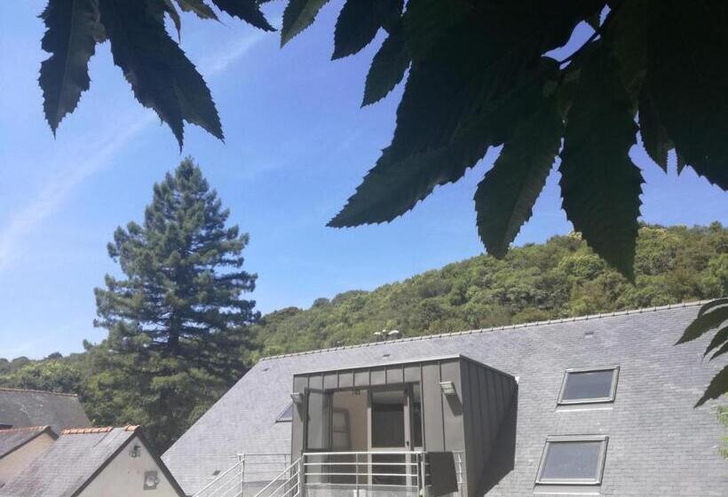 ホテル Logis Auberge De Pont Calleck