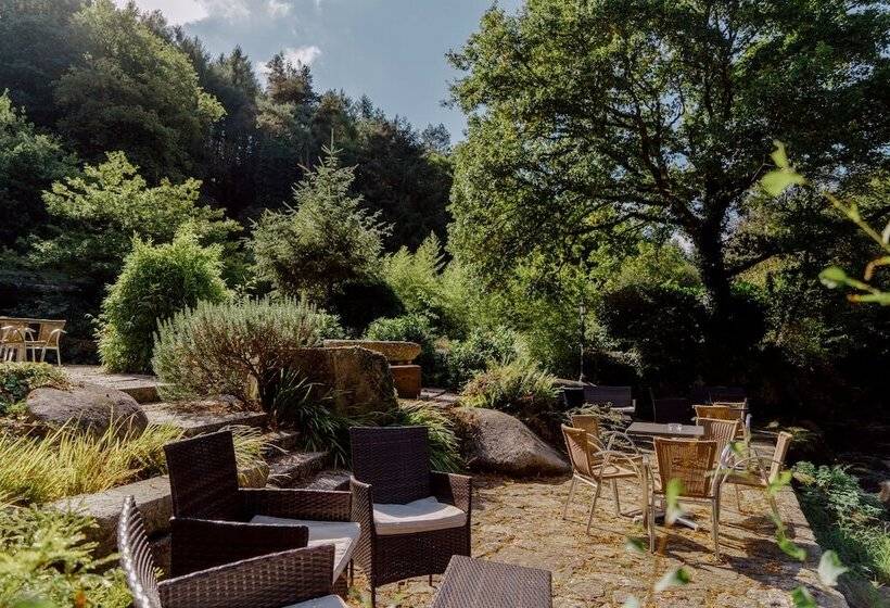 ホテル Logis Auberge De Pont Calleck