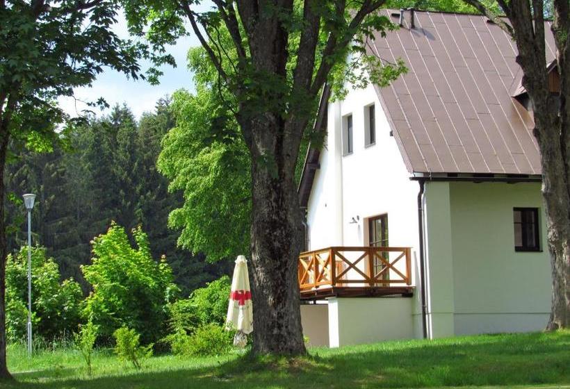 Rodinný Hotel Pod Bílou Skálou