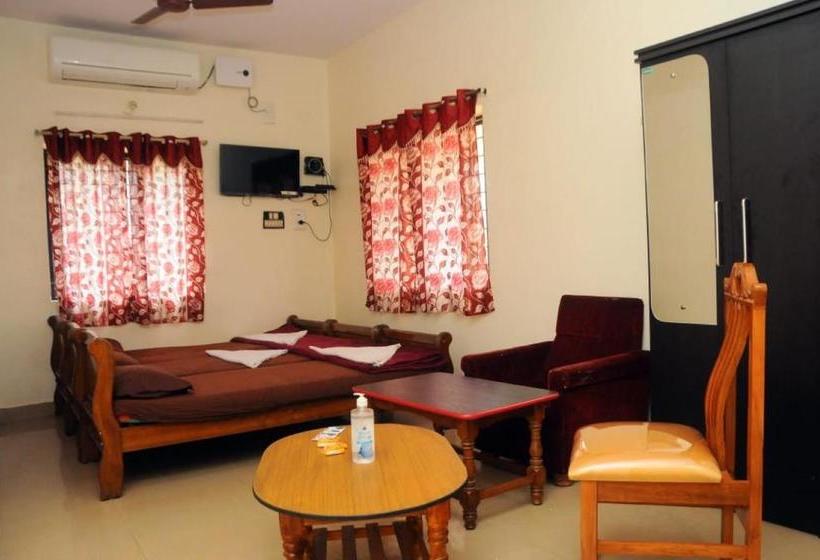 酒店 Shwetha Lodge