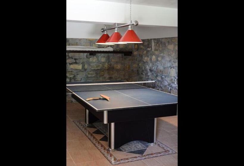 פנסיון Studio Apartment In Palamartsa