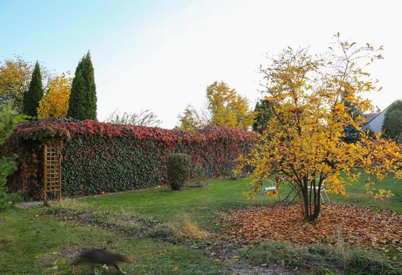 پانسیون Villa Umberti