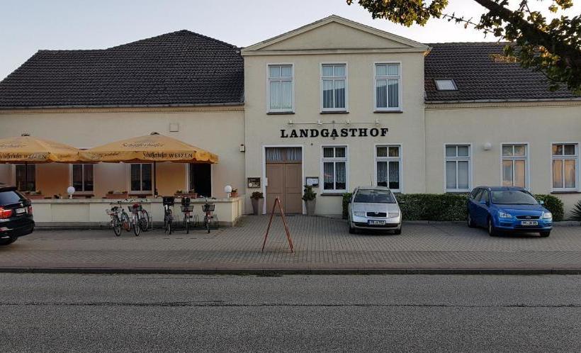 فندق صغير Landgasthof Graf Karstädt