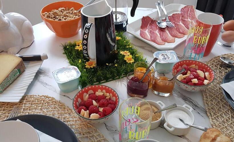 مبيت وإفطار Le 49 Côté Parc & Spa