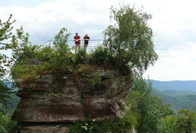 ホテル Blick Zum Maimont