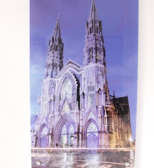 هتل Casa De Cristal