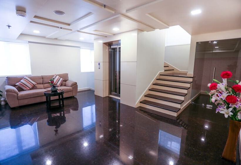 호텔 Cygnett Inn Ramachandra