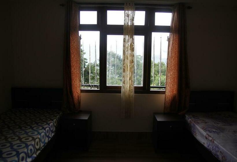 酒店 Vamoose Gomethang Homestay