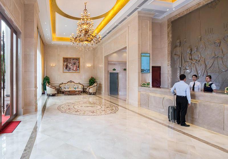 Vienna Hotel Guangdong Donguan Daling Mountain Sports Park