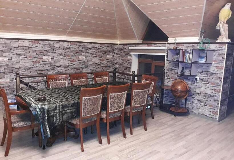 بنسيون Baku Black Mountain Guest House