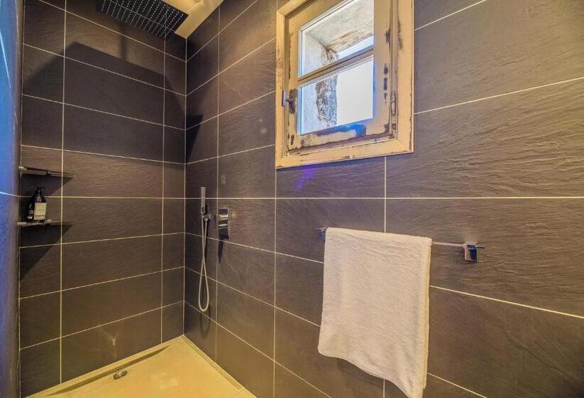 پانسیون Domaine De Casanghjulina