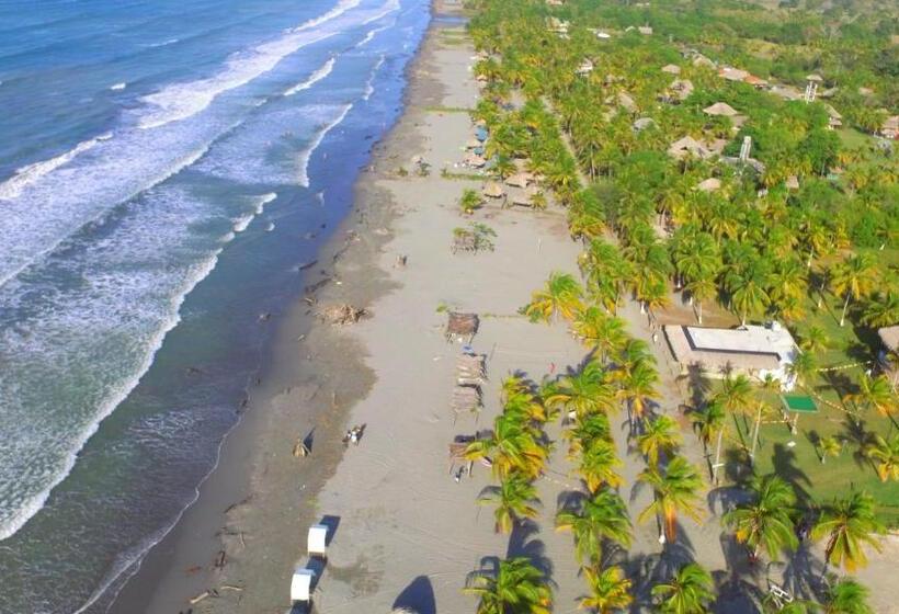 پانسیون Maria Moñitos Hostel