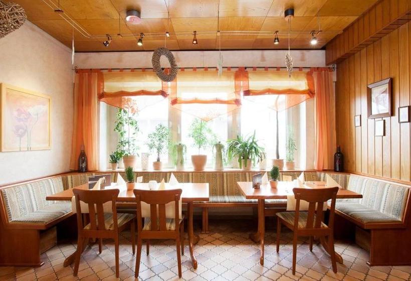 ユースホステル Gasthaus Zur Linde