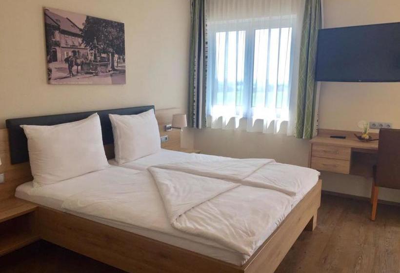 ユースホステル Hauerwirt