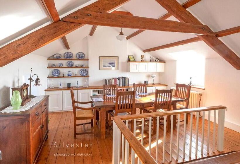 Ballavere Cottage B&b