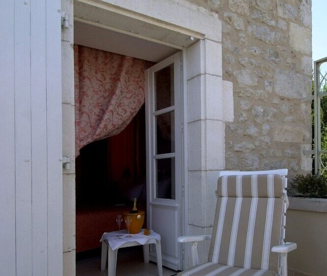 Hostellerie Clau Del Loup   Logis Hotels