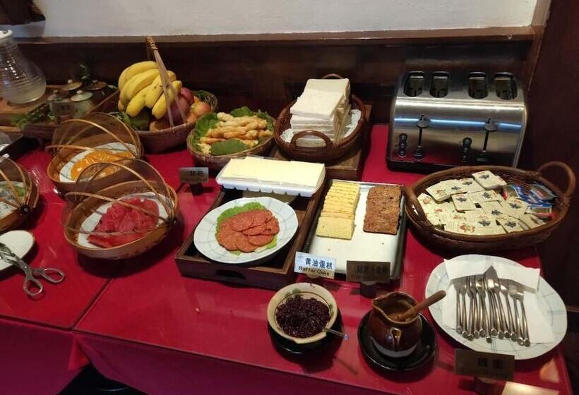 فندق Songtsam Tacheng Lodge