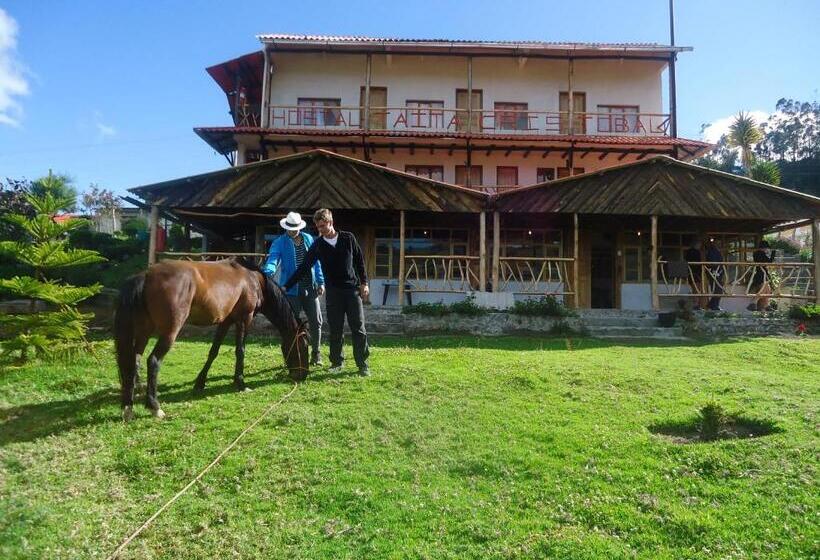 פנסיון Hostal Taita Cristobal