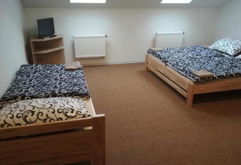 پانسیون Penzion Pod Kaštany Kvasice