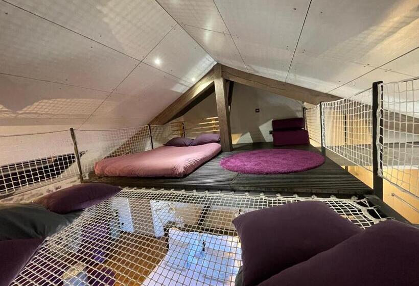 ベッドアンドブレックファースト Domaine De La Planche De Melussac