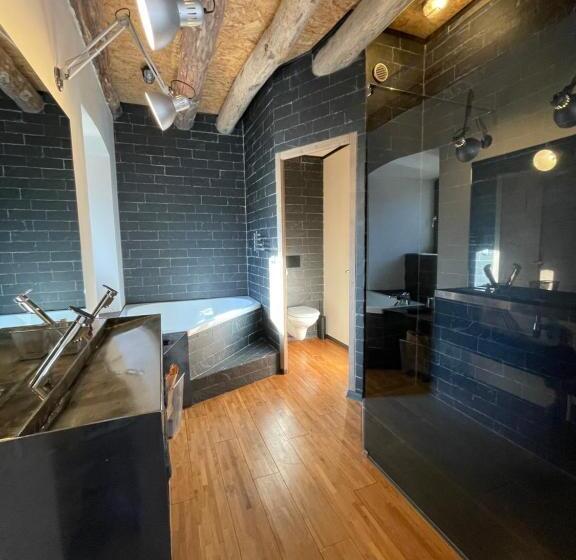 ベッドアンドブレックファースト Domaine De La Planche De Melussac