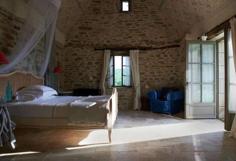 مبيت وإفطار Mas De Garrigue