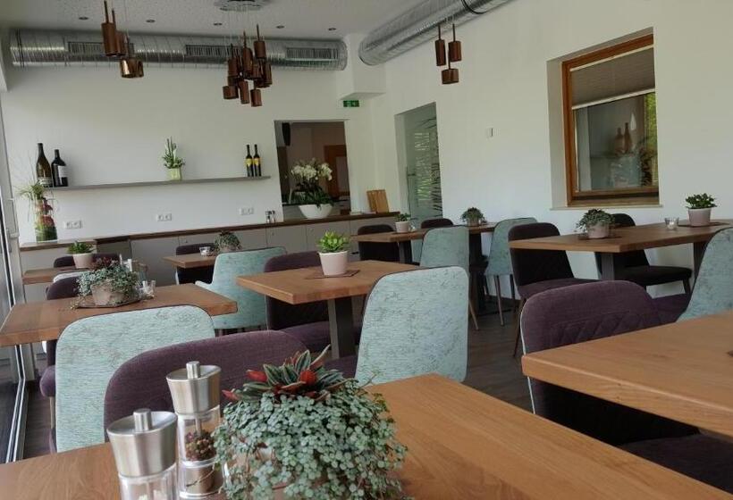 Gasthaus Pension Sandner Linde