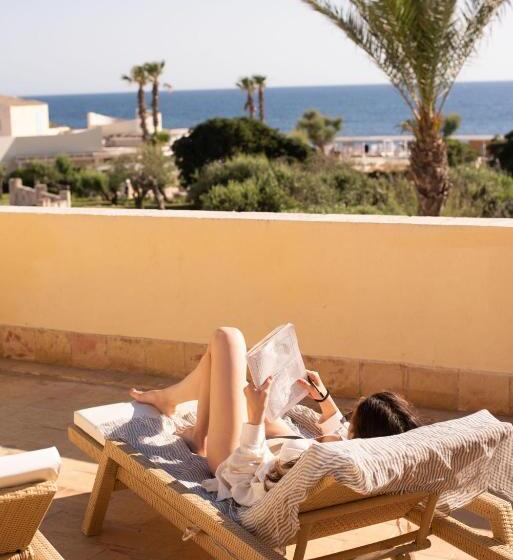 هتل Mangia S Favignana Resort