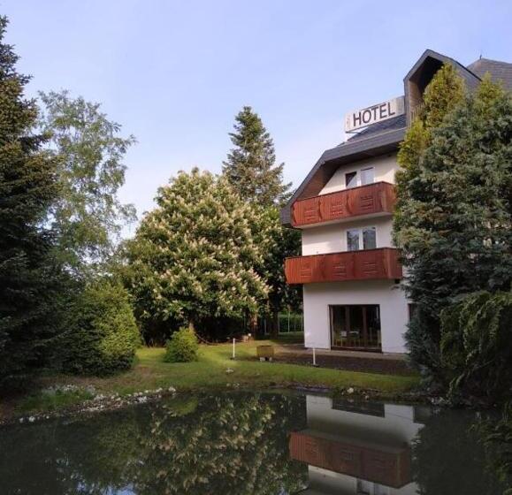 호텔 Zenner S Land