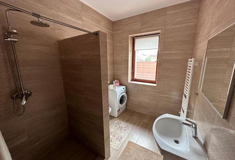 بنسيون Bereg Travel