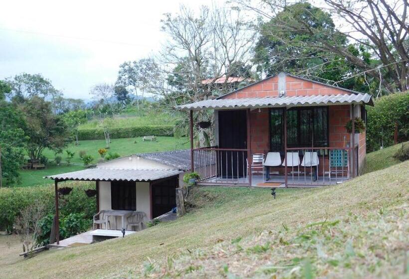 ペンション Casa Campo Alojamiento Campestre Para Descanso En Calarcá Quindío