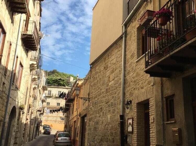 بنسيون I Colori Delle Madonie