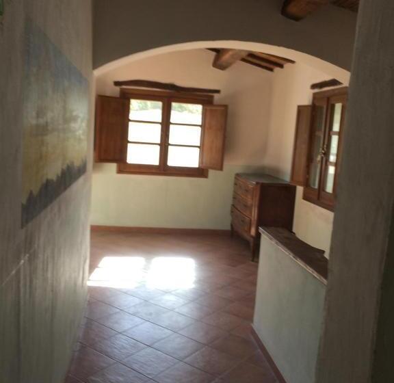 هتل Agriturismo Il Muto Di Gallura