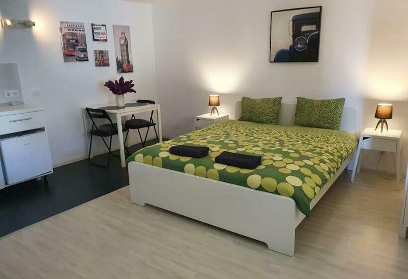 بنسيون Vila Bel Ami