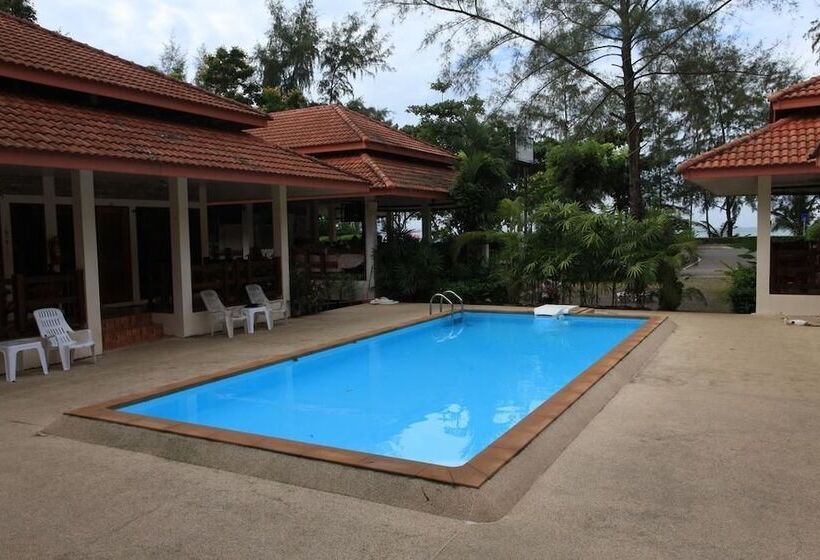 Chaya Resort